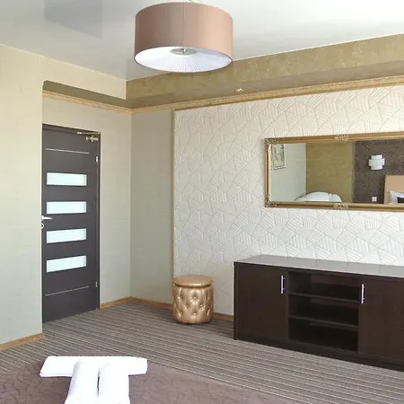 Panoramic View Apartment Poznyaky Київ Екстер'єр фото